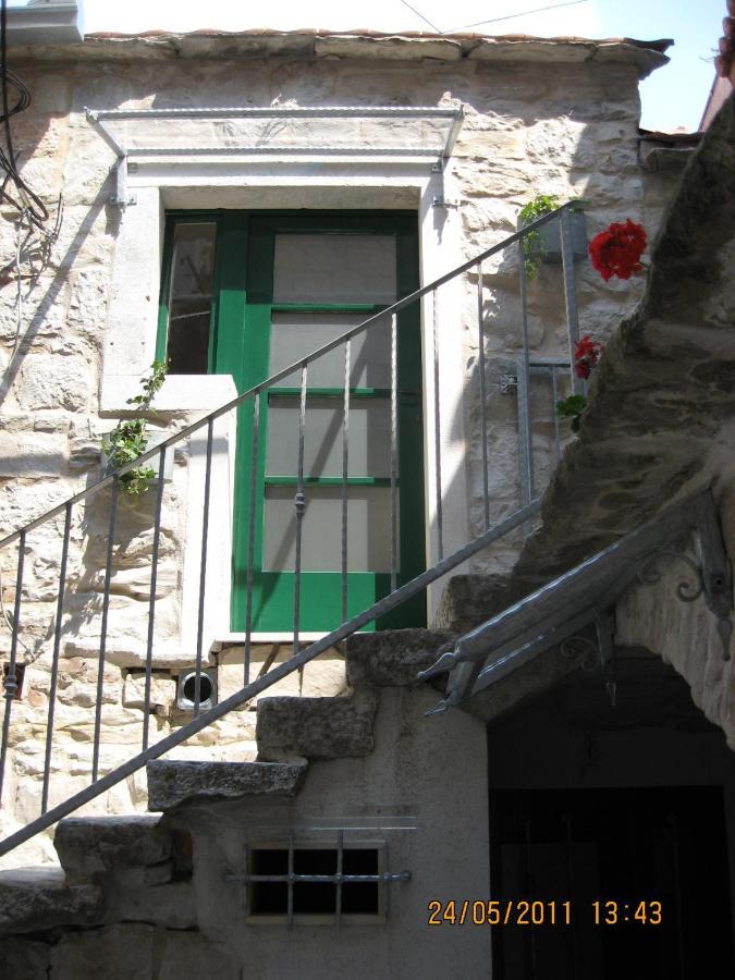 Apartments Elena Split Exterior foto